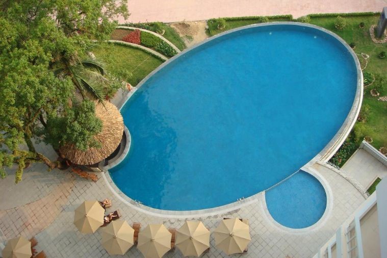 Khách sạn Novotel Hạ Long Bay